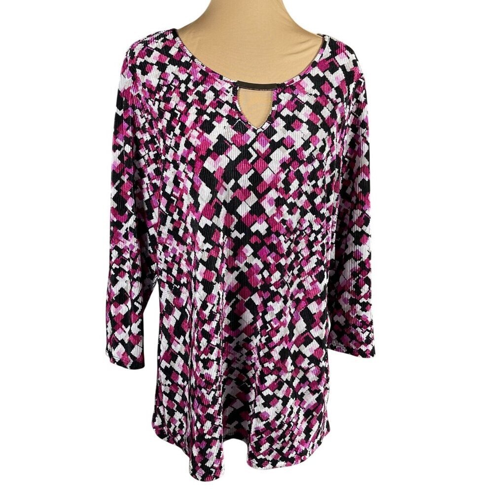 Avenue Geo Print Top Keyhole Ribbed Pink Black White Size 18/20